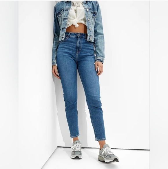 American Eagle AEO Mom Jeans Stretch High Waisted Rise Tapered Size 00 Long Tall - Picture 2 of 10